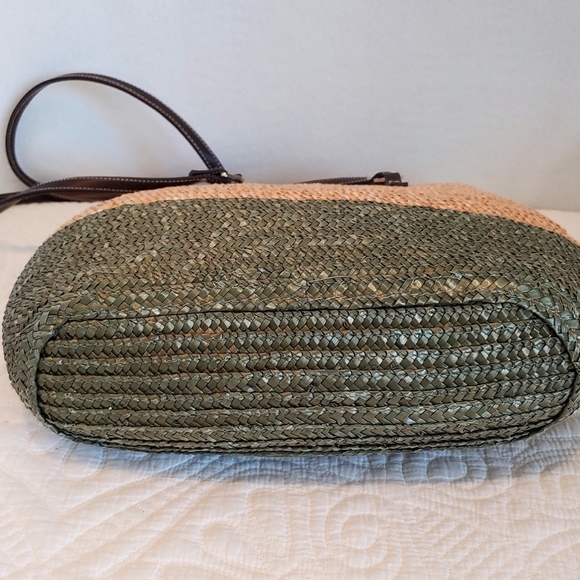 Faded Glory woven straw tote casual shoulder bag green/natural color on top - Picture 4 of 6
